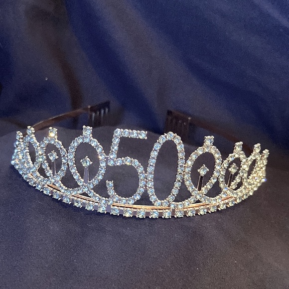 50th Crown and Sash. Very Glamorous- Rose Gold hue… - Picture 2 of 6